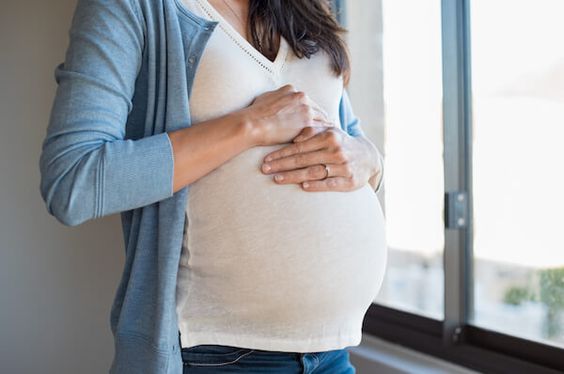 ما هو أخطر شهر للحامل وكيف تحمي نفسها وجنينها 